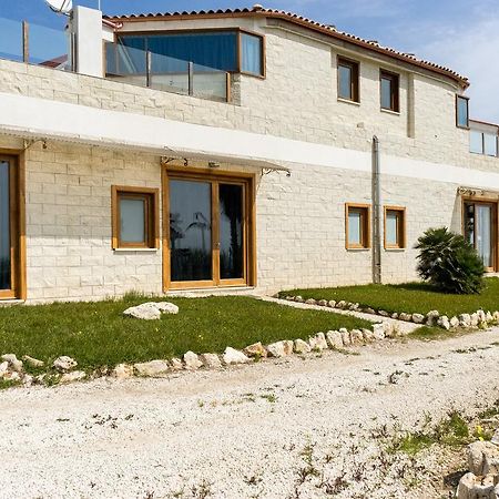 Готель Lalena'S Garden Portopalo Di Capo Passero Екстер'єр фото