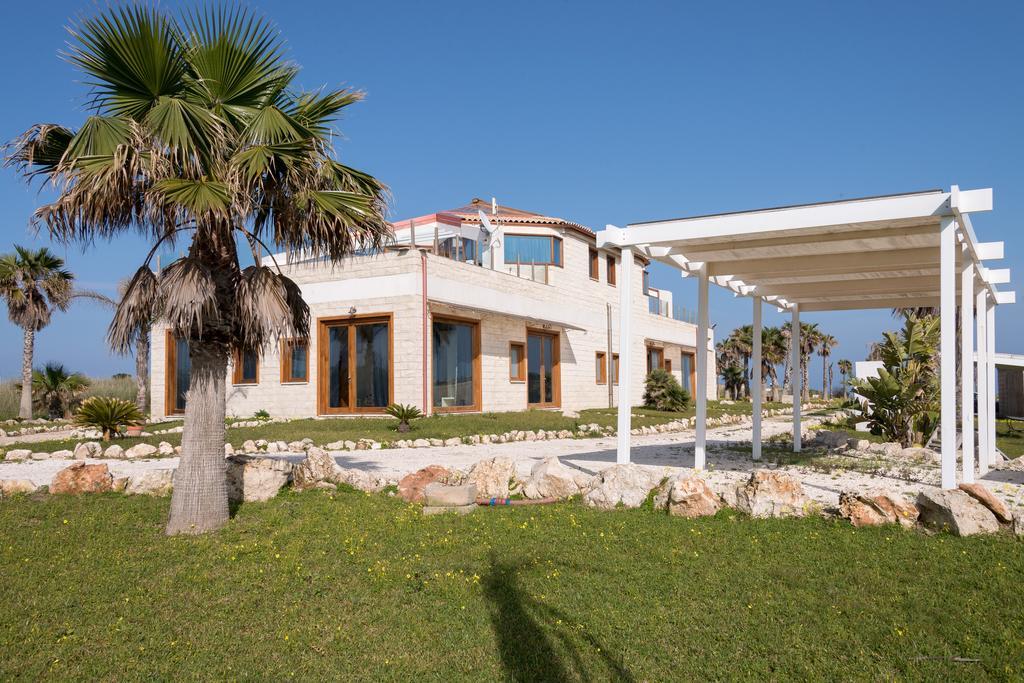 Готель Lalena'S Garden Portopalo Di Capo Passero Екстер'єр фото