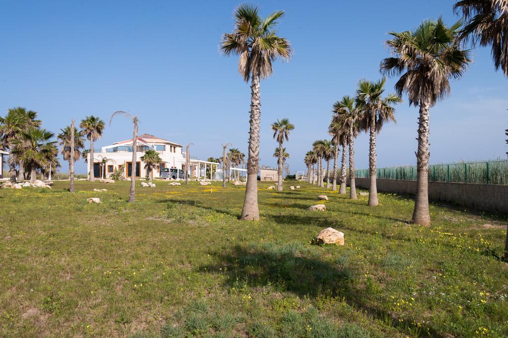 Готель Lalena'S Garden Portopalo Di Capo Passero Екстер'єр фото