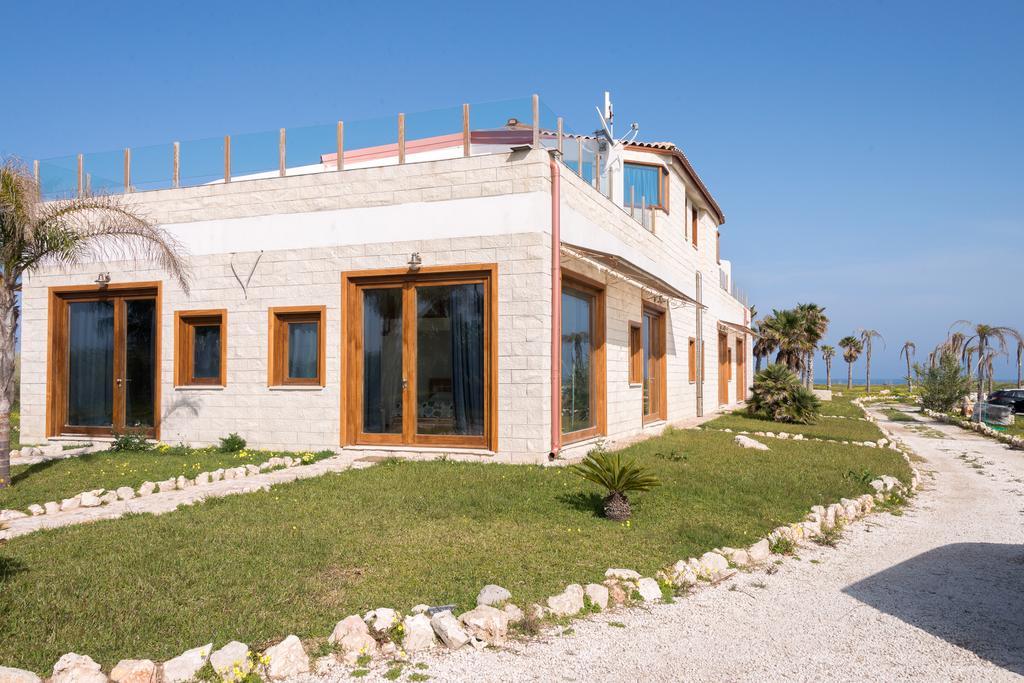 Готель Lalena'S Garden Portopalo Di Capo Passero Екстер'єр фото